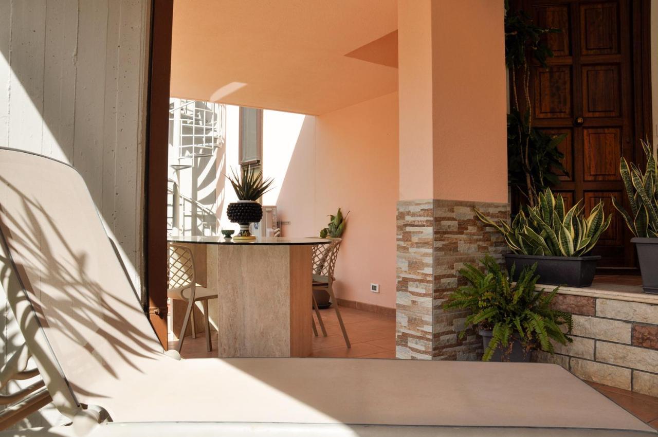 Flat With Jacuzzi - Casa Pia Apartment