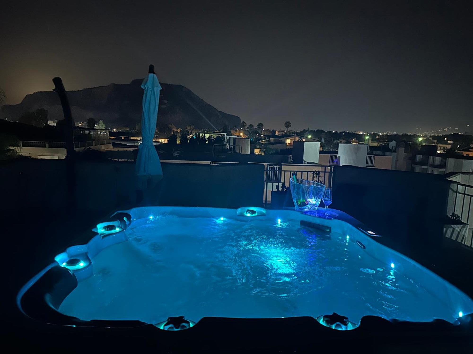 Apartment Flat With Jacuzzi - Casa Pia *